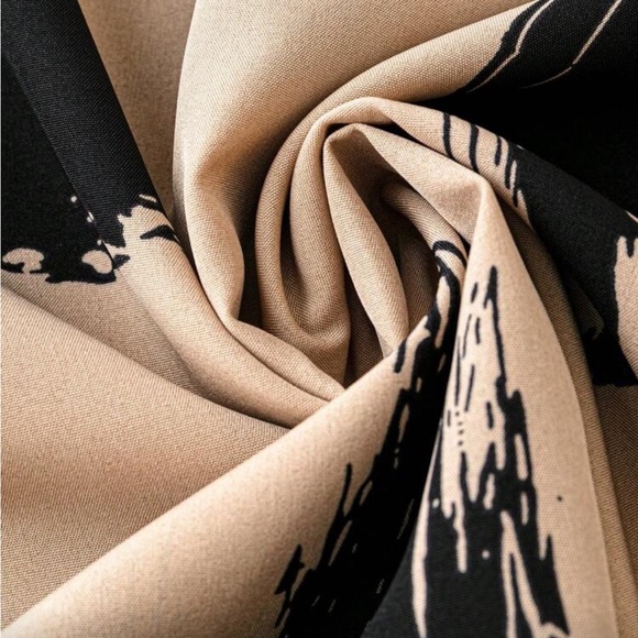 Chic Tan and Black Abstract Dress Plus Sz 16 nwt - Picture 3 of 4